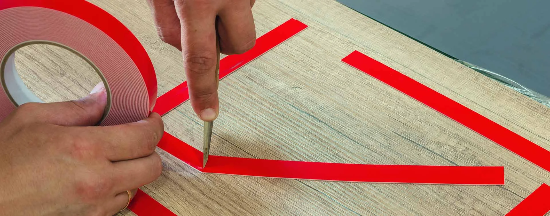 Klebebänder zur Montage